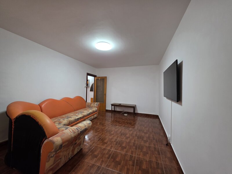 Titan/Circa 13,metrou 1 Decembrie 1918 la 7 minute