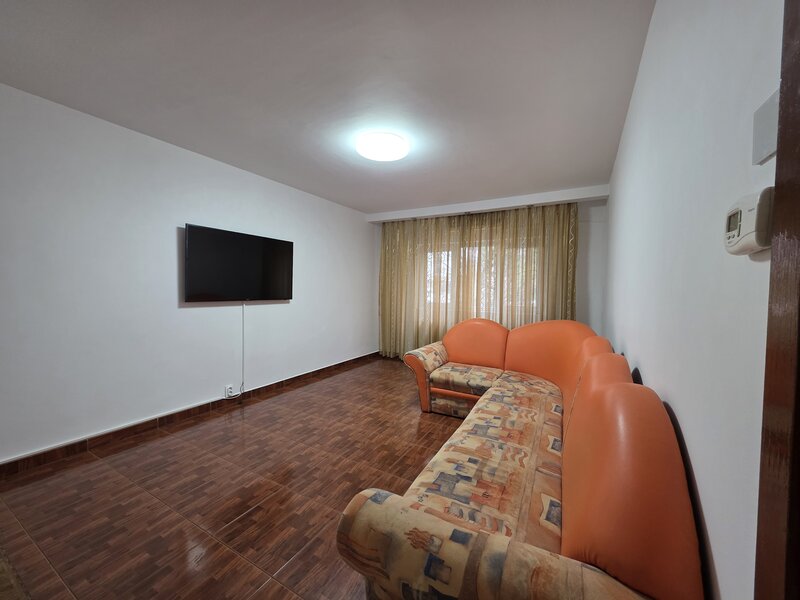 Titan/Circa 13,metrou 1 Decembrie 1918 la 7 minute